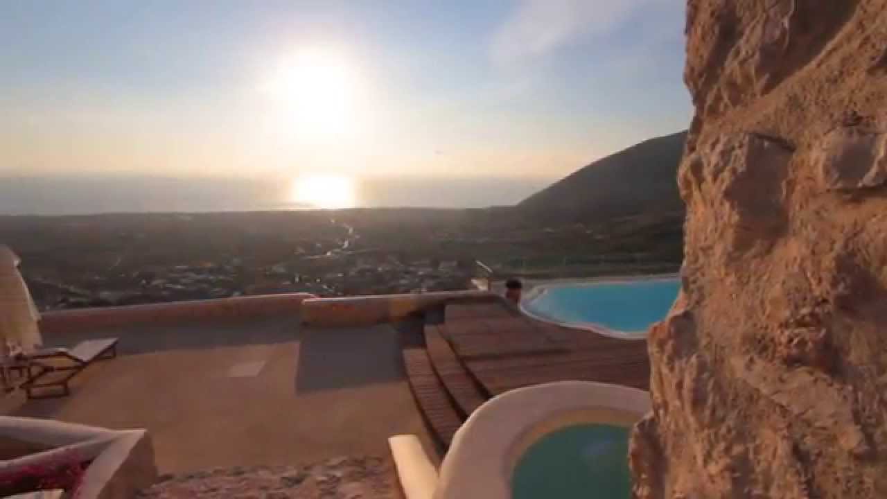Kamini Exclusive Luxury Santorini Villa