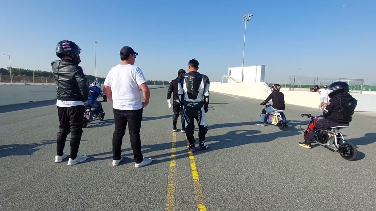 Dec. 1 2023 Qatar Racing Circuit Drag Race #fiido #kaabo #namiburne #60vAnd72vDrag