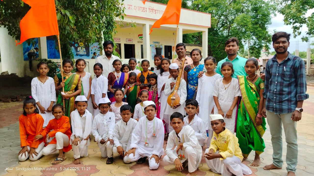 आषाढी एकादशी निमित्त.... पंढरी वारी... 🚩🚩देह विठ्ठल विठ्ठल झाला......