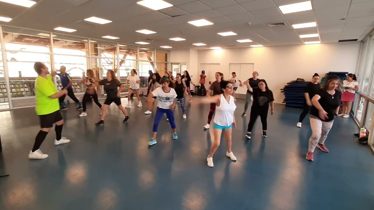 Baile entretenido 9 Viernes 13 de Marzo 2026 profesor Eduardo Ramírez CEVS lo Espejo