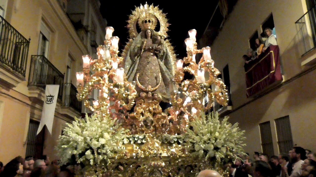 BM Carmen (Salteras) - Coronación de la Macarena - Nuestra Señora del Rosario de la Macarena