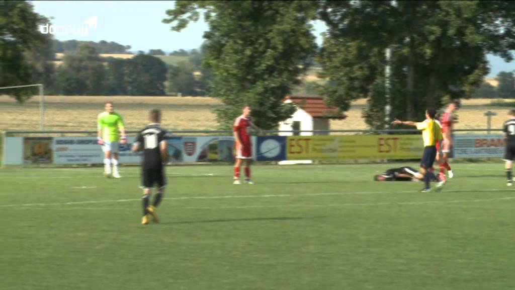 Schnelle Ballwechsel – SV Wallkofen vs SV Oberglaim sind „Helden des Amateurfußballs