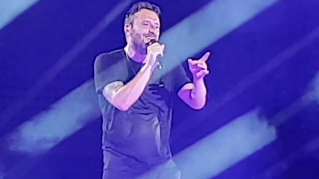 cremonini live 2025 - Poetica - 04/07/2025 bari
