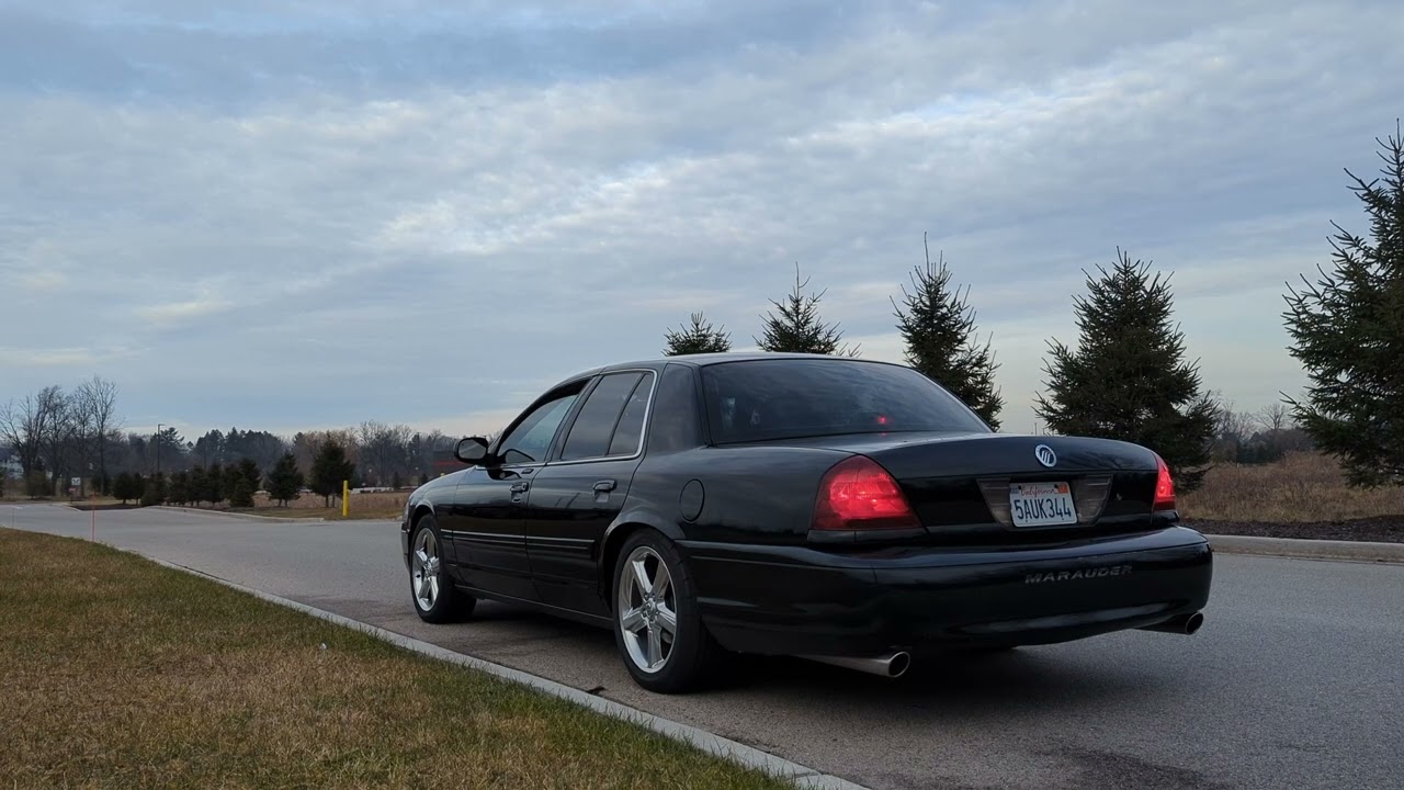 2003 Mercury Marauder - Factory Exhaust Sound