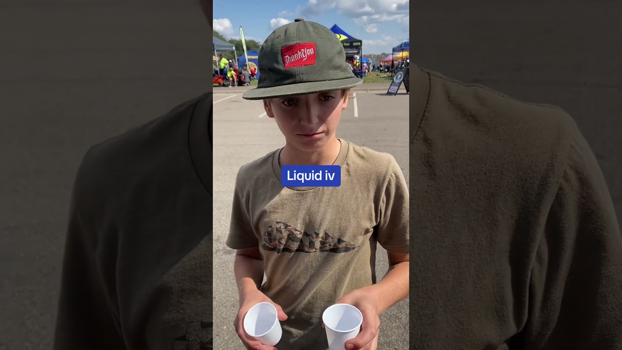 Blue Razz Hydro Power vs Strawberry Liquid IV stranger tests ‼️#drinkhydropower #motocross