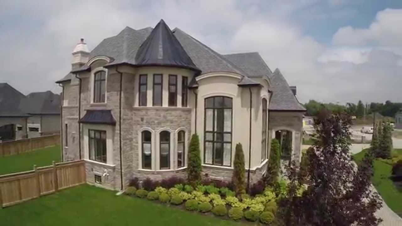 2 Spicewood Kleinburg