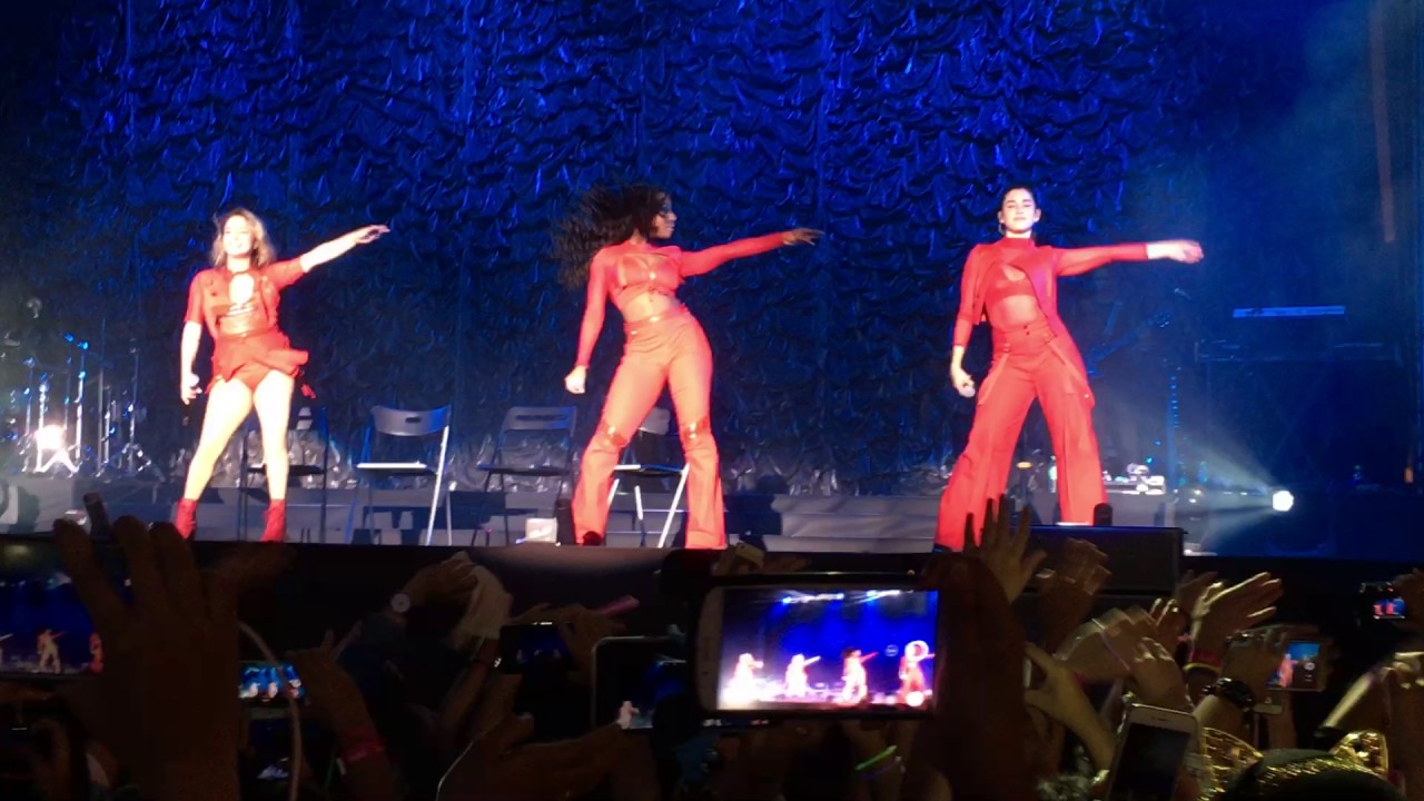 Fifth Harmony - Squeeze (Live From The 7/27 Tour Malaysia / 2017)