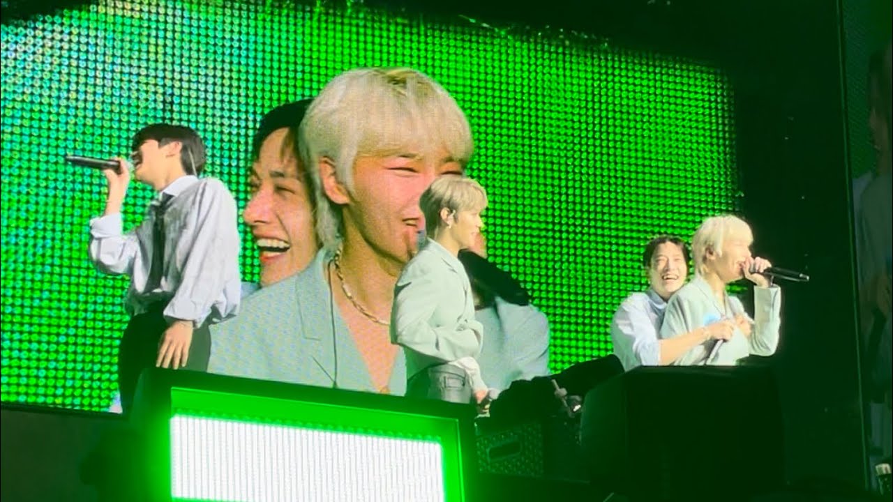 Waiting For Us Ment (ft Seungmin singing Stay and Chan & Lee Know singing Drive) - Seattle Day 2