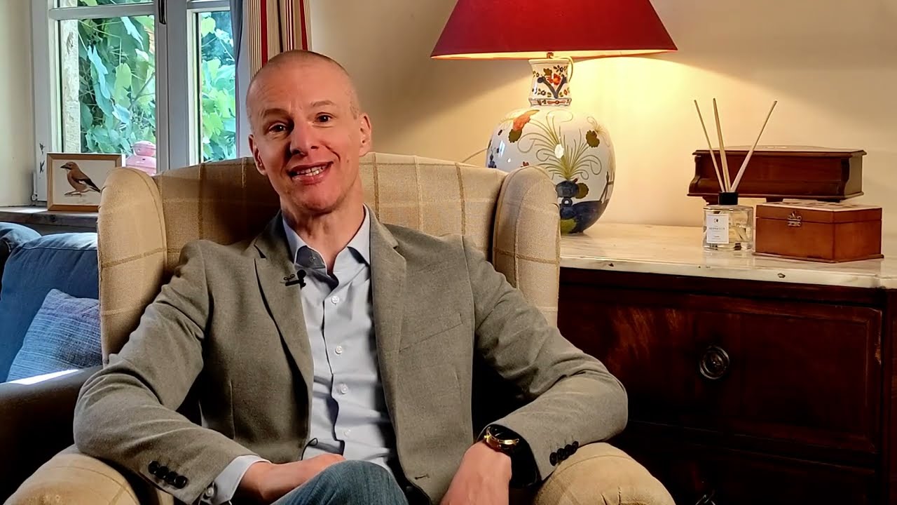 Le roi Charles III sera-t-il le chef de l'Eglise d'Angleterre? (La minute du Dr H.,   ép. 01)