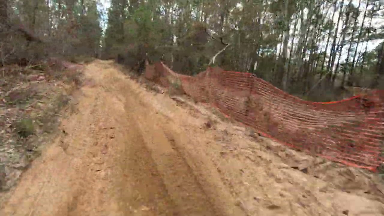 Masters Motoplex Red/Blue trail.
