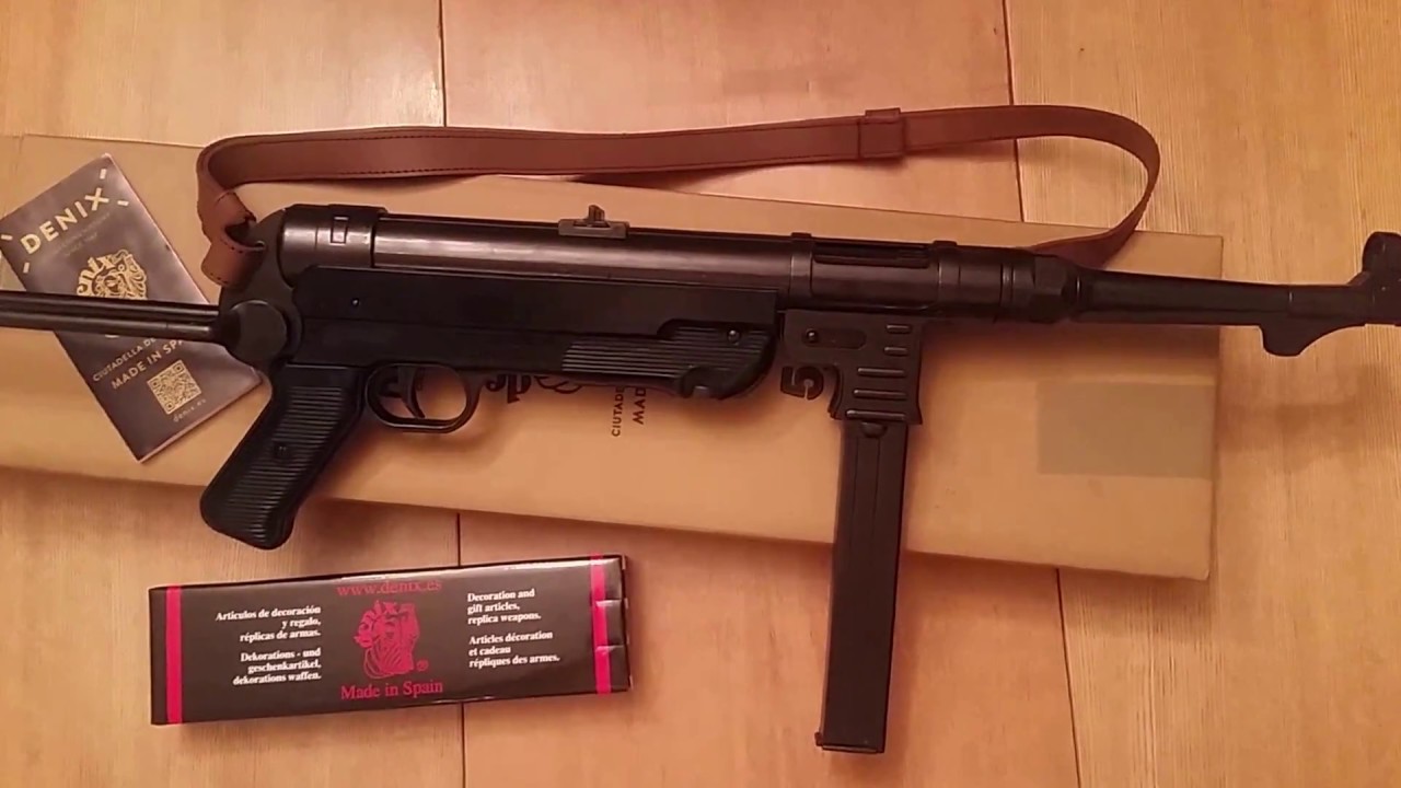 Автомат Шмайсер МП-40 с ремнем ММГ (Schmeisser MP40, Germany 1940) Denix replica 1111/C