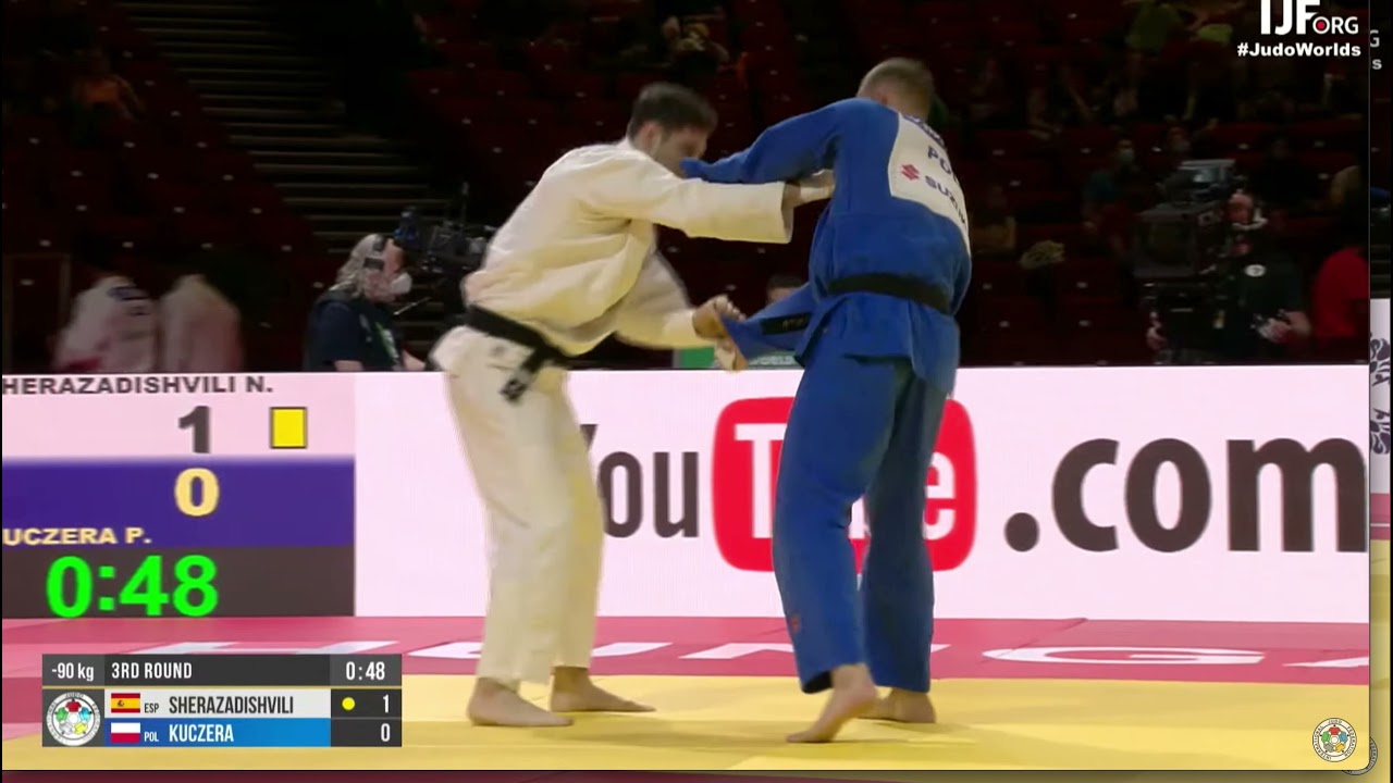 Sherazadishvili - Is this grip illegal?