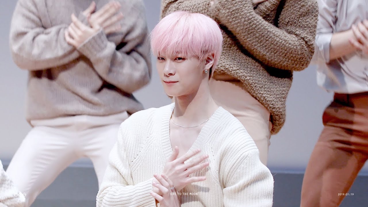 190120 아스트로 문빈 여의도 팬싸인회 All Night(전화해) 직캠 [4K]