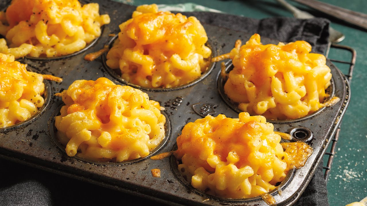 Mac ’n Cheese Muffins | 2015 Milk Calendar
