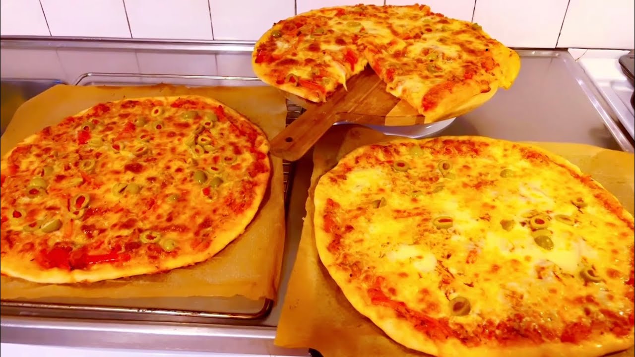 Mozzarella pizza 🍕: ኣሰራርሓ ሞዜሬላ ፒዛ 😋