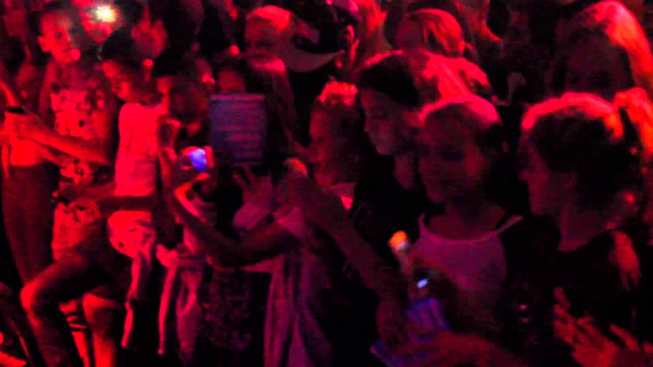 Aftermovie Artquake scholentour najaar 2014