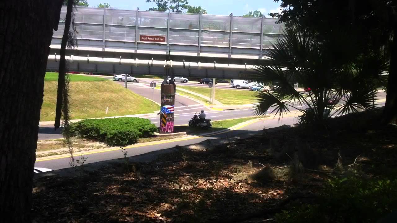 Police Trap: Cop Pulls Over STOP Sign Runner