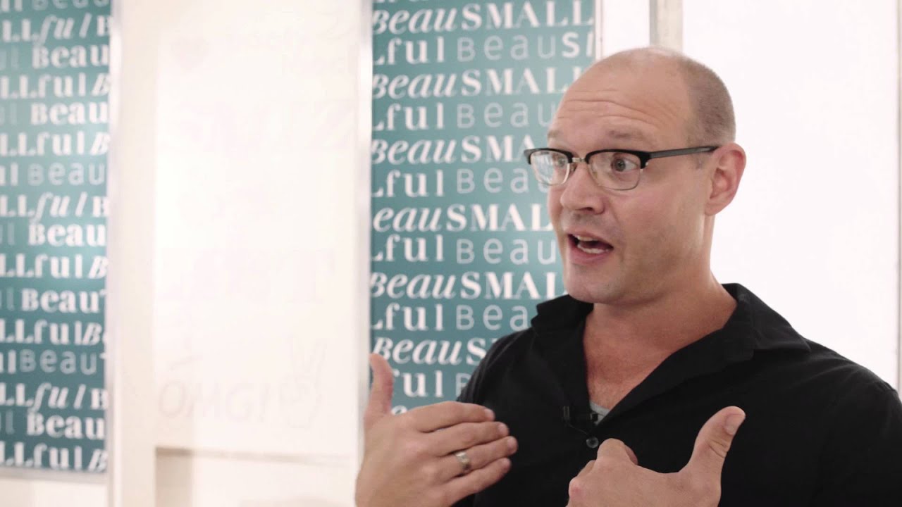 ANTM BTS CYCLE 22: Interview With Nyle - ASL Interpreter For Nyle