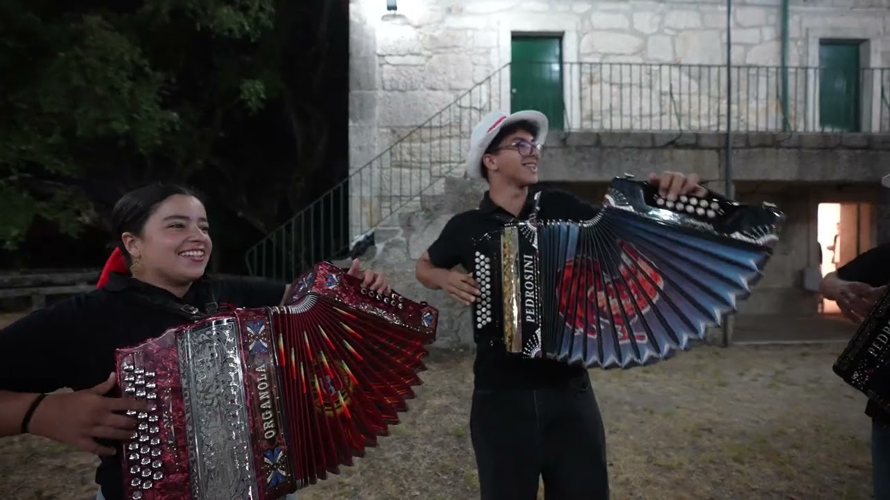 RONDA TÍPICA DE CARREÇO, NO II ENCONTRO CONCELHIO DE CONCERTINAS EM S. TIAGO - CARDIELOS.