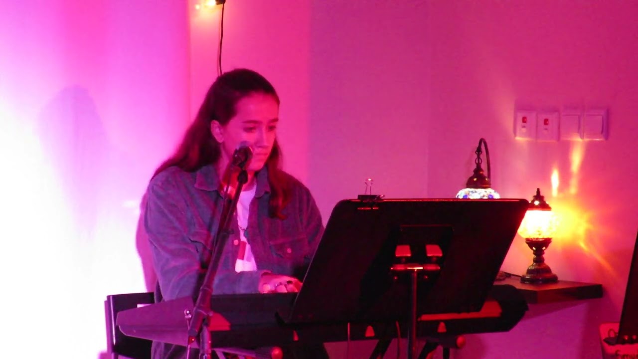 Marin Open Mic 2023 singing I Belong to You by Brandi Carlile