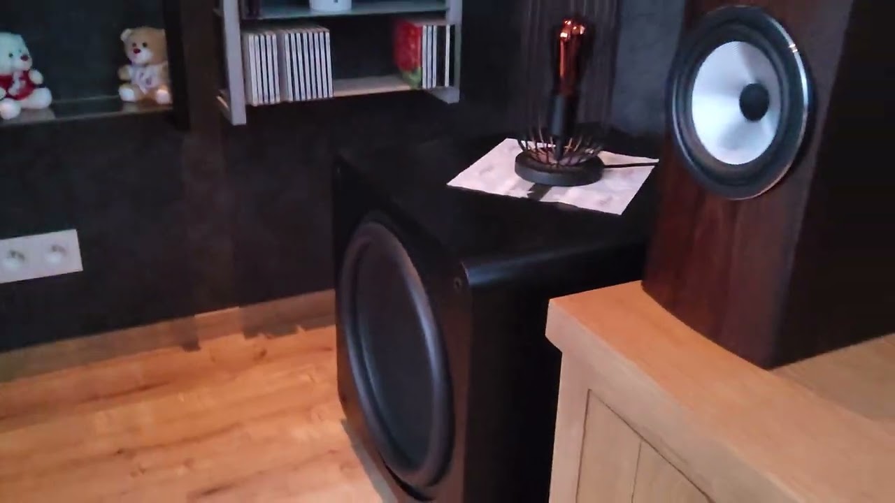 SVS SB17-Ultra & B&W 700 Serie Surround / Ready Player One
