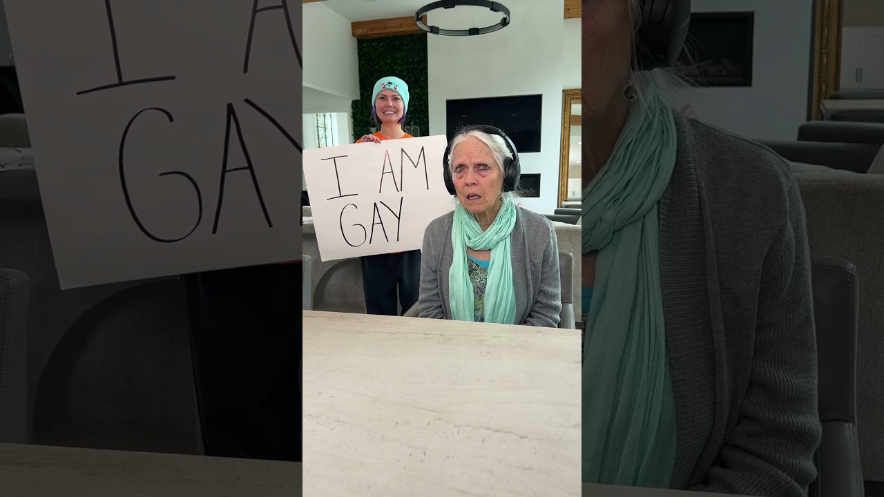 Telling My Mom I&rsquo;m Gay ❤️🏳️&zwj;🌈 Her Reaction... #comingout #lgbtq #realmoments