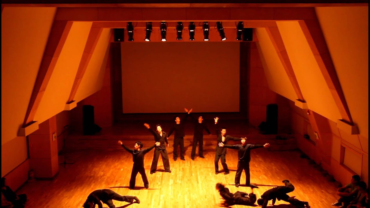 Morning Of Owl Performance 