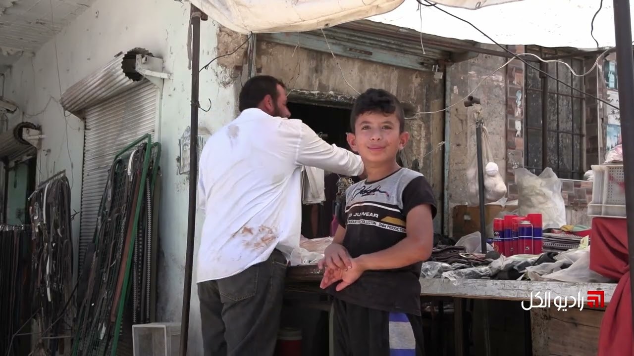 سكان بلدة سرمين شرقي إدلب يطالبون بإنشاء فرن للخبز