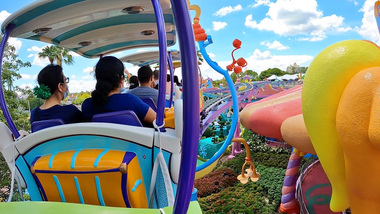 Right High in the Sky Seuss Trolley Train Ride! (Onride) Video Universal's Islands of Adventure 2022