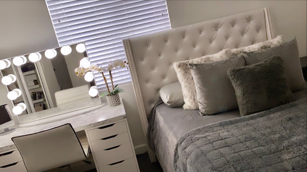 My Room/Vanity Make-up Collection Tour