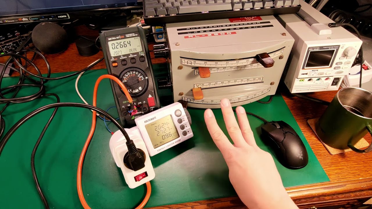 Komputer stacjonarny  -  wysokie napięcie - wpływ na zużycie energii.