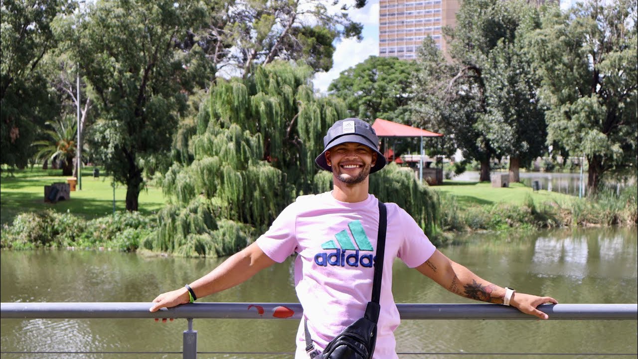Vlog 49 | Bloemfontein Adventures | Road Trip + Virtual Reality Fun