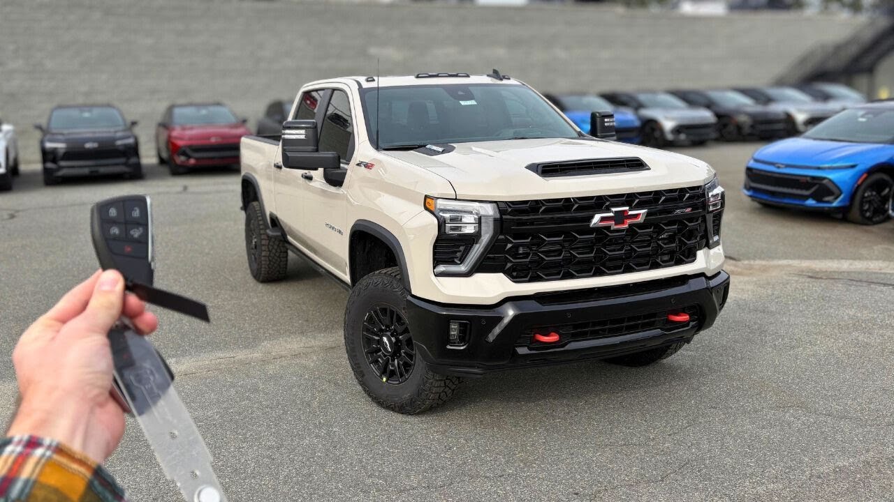Первый тест-драйв нового Silverado 2500 HD ZR2 — возможности, которых вы не ожидали.