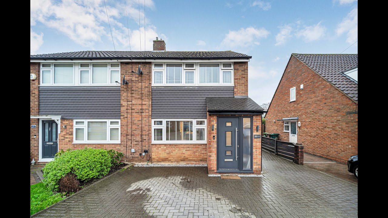 Western Drive, Shepperton
