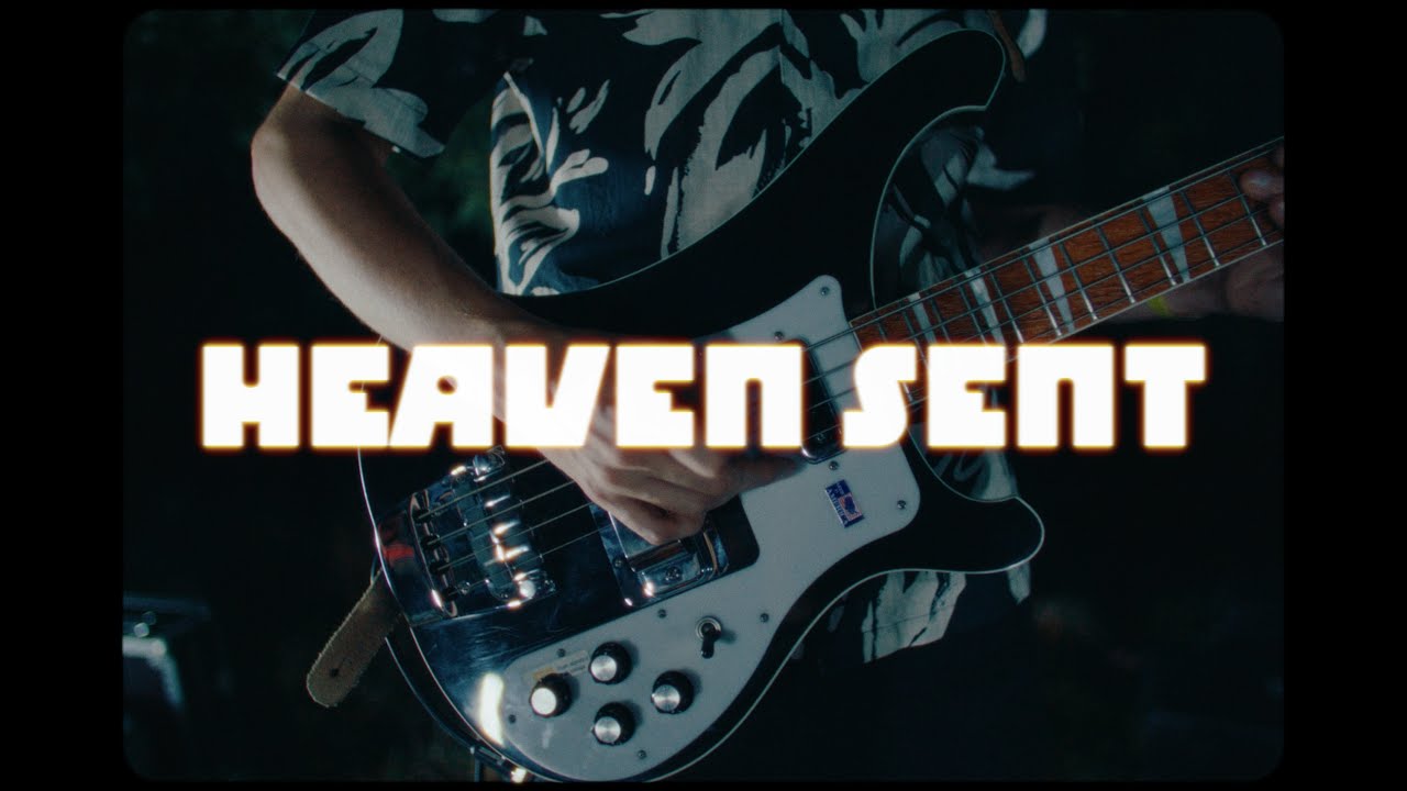 M&Ouml;RK - Heaven Sent (Live Outside)