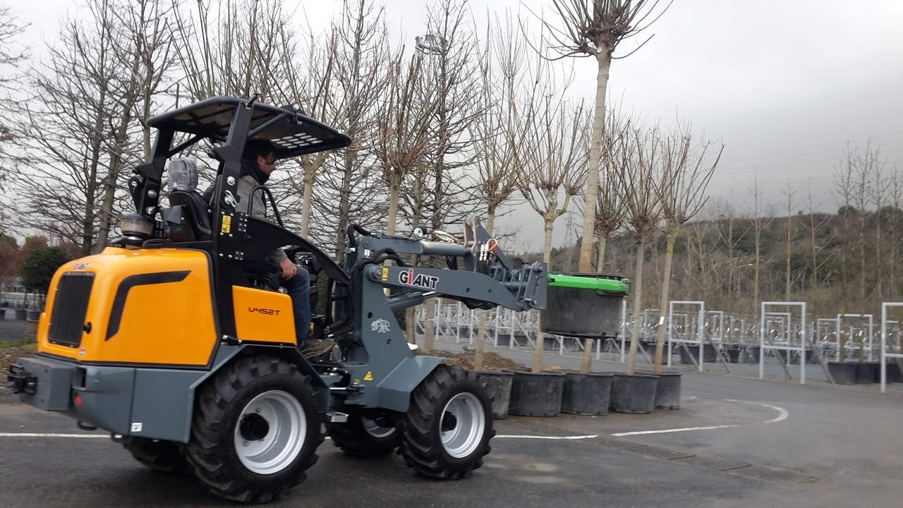 Giant Peyzaj - Fidanlık ve Çiçekçilik için Tek Makine