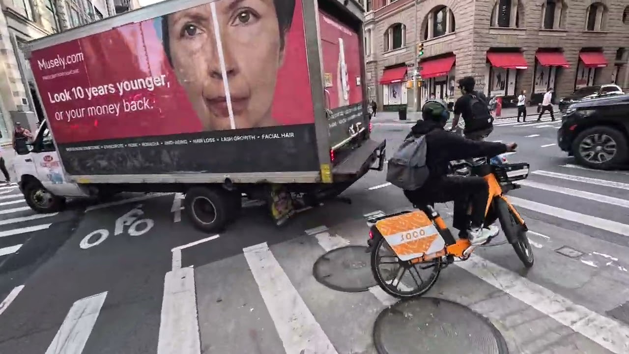 5th Ave to Washington Square Park : NYC COMMUTE 4-29-25