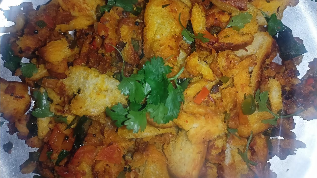 ब्रेड उपमा चटपटा मसाले वाला / Bread se bnane wala upma 😋😋