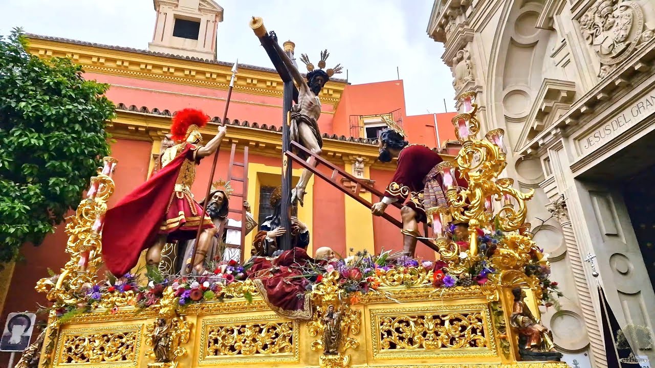El misterio del Buen Fin por la plaza de San Lorenzo - BCT Centuria