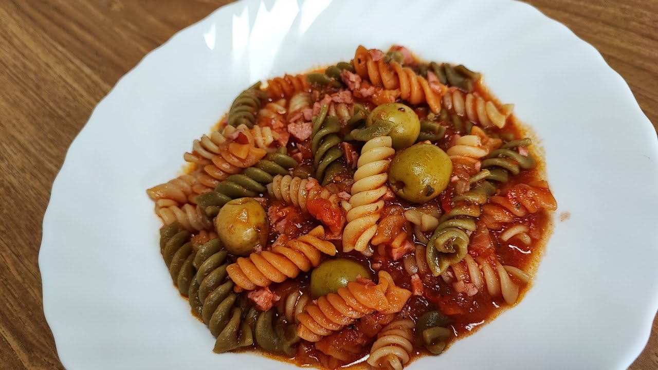 Macarrones con tomate en olla AMC con tapa rápida, solo 20 segundos!!!