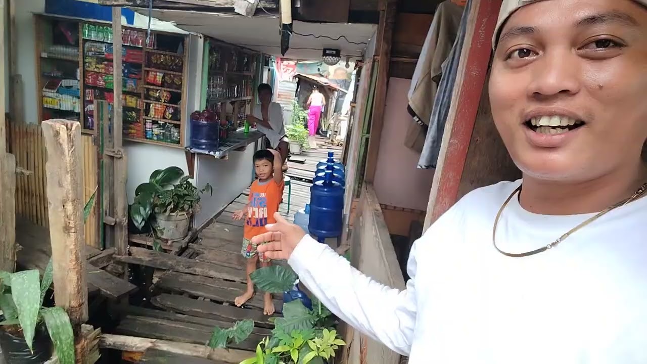 nag sabot mi asa mi mamaligya bulak ugma
