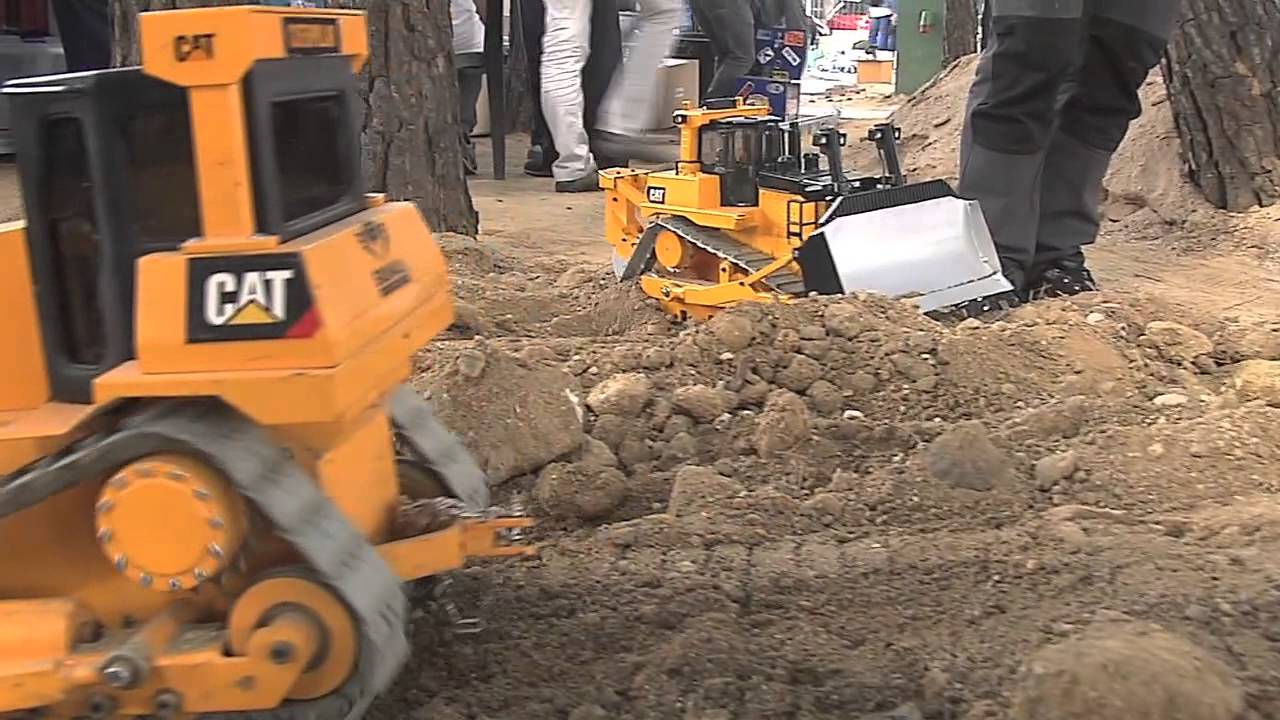 RC Trucks, RC Fahrzeuge, Maquinas rc, camiones rc,  machines rc, радиоуправляемые машины и грузовики