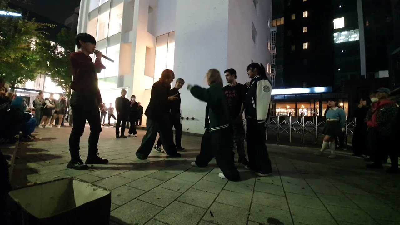 23.11.1 BE OUR CREW공연 걷고싶은거리 홍대버스킹 DANCECREW BE OURCREW(비아워크루) by start Big