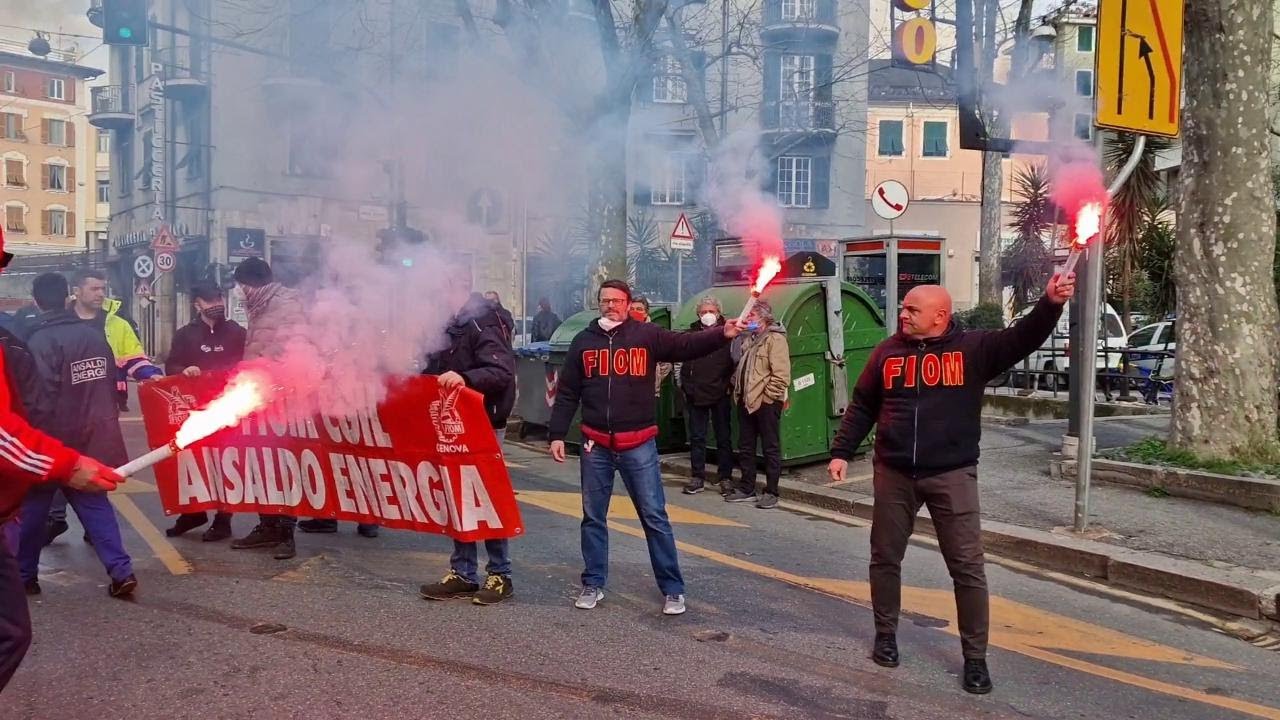Genova, metalmeccanici in piazza contro la guerra