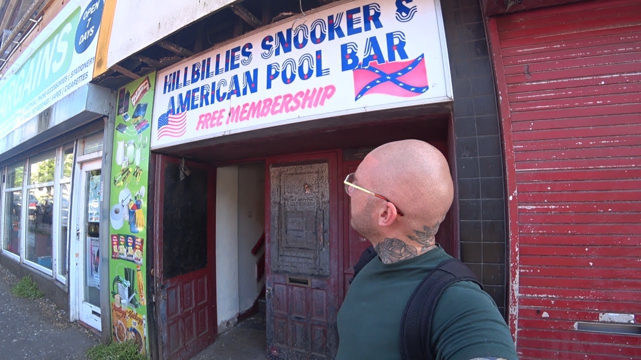drinking in Manchester's SADDEST town!