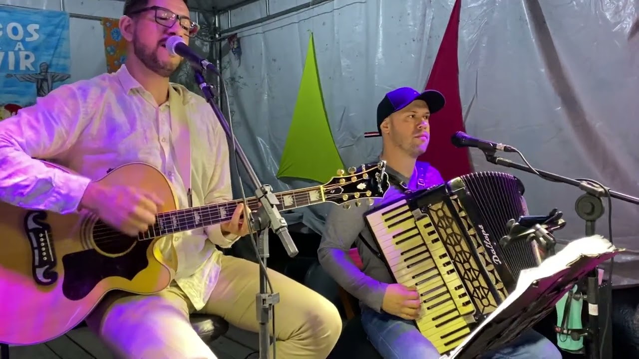 &Iacute;ndia - Irm&atilde;os da Gaita Festa Prefeitura Pindamonhangaba #festa #festajunina #festajulina