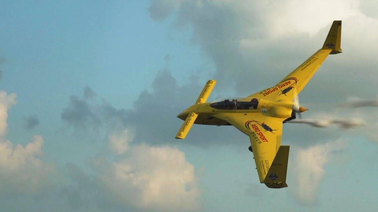 Weirdest Aircraft I’ve ever flown - LongEZ Aeros over #AirVenture