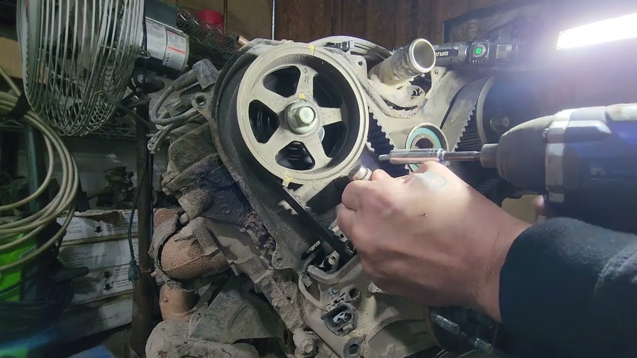 How to remove and reinstall cam position sensor and crank position sensor Toyota 3.4 5vzfe