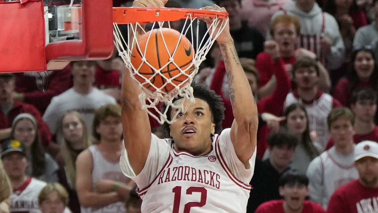 Grant Hall looking at Razorback fans gone, win over Vanderbilt