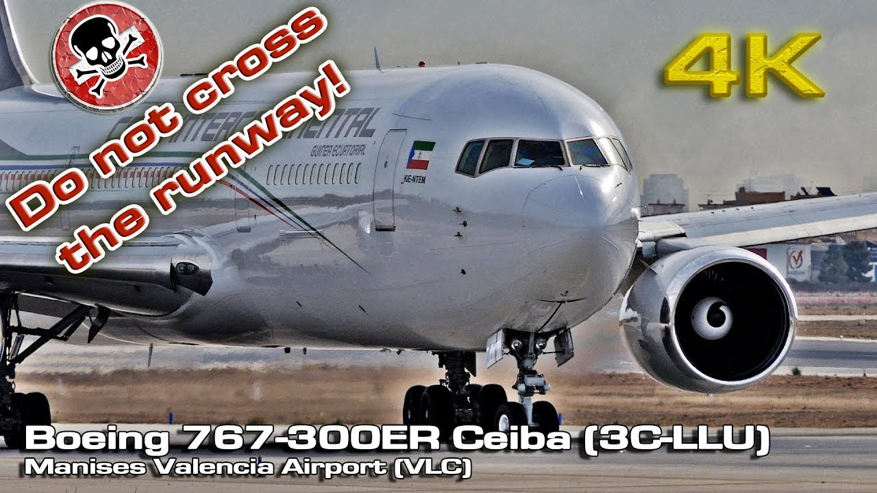 Do not cross the runway ! (ATC) [4K] without permission.